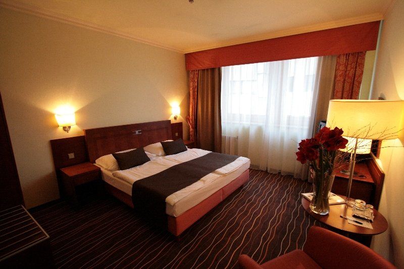 Luxury Family Bila Labut Hotel Prag